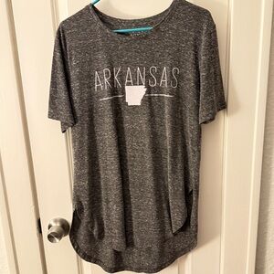 Arkansas fitted shirt, size L.